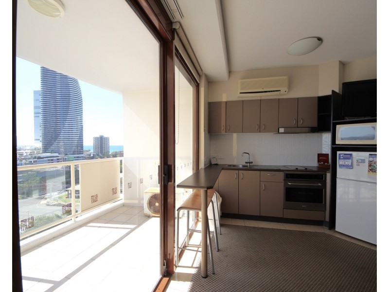 10/42 Surf Parade, Broadbeach QLD 4218