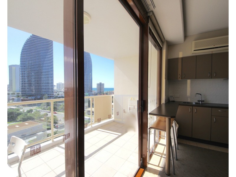 10/42 Surf Parade, Broadbeach QLD 4218