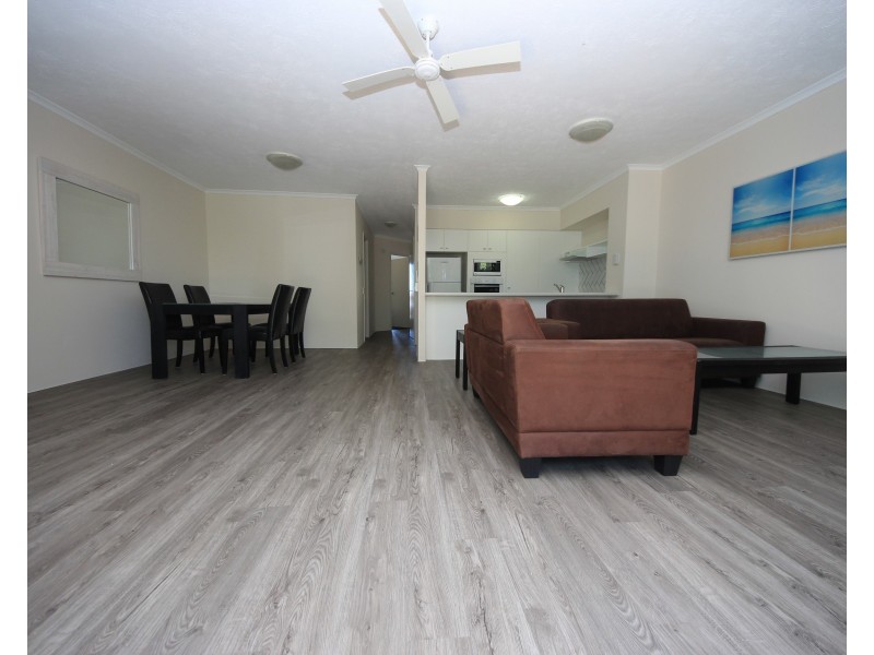 77/10 Alexandra Ave, Mermaid Beach QLD 4218