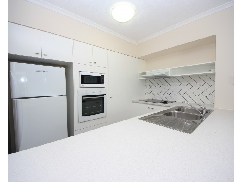77/10 Alexandra Ave, Mermaid Beach QLD 4218