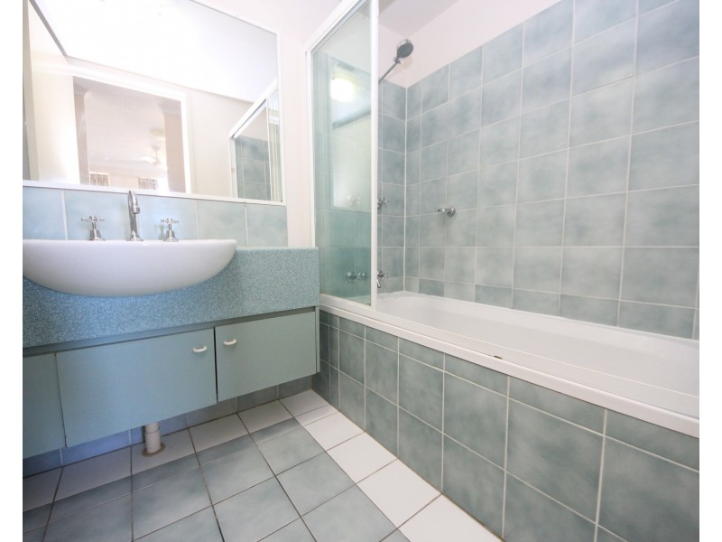 77/10 Alexandra Ave, Mermaid Beach QLD 4218