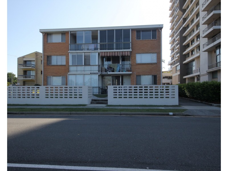16/4 Marine Parade, Southport QLD 4215