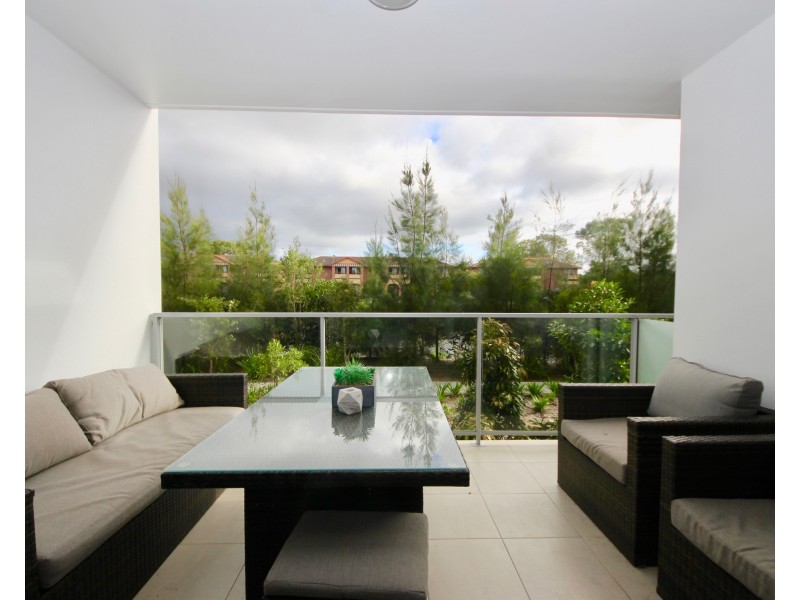 6-8 Waterford Court, Bundall QLD 4217