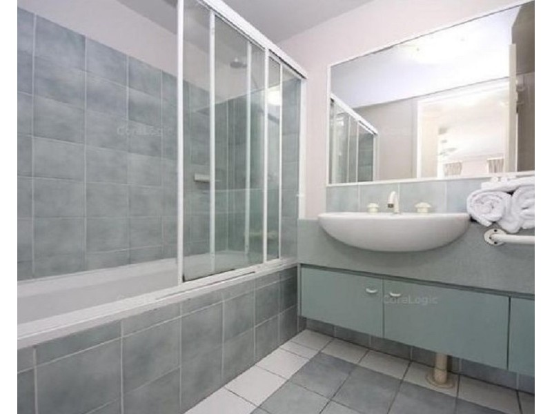 106/10-16 Alexandra Avenue, Mermaid Beach QLD 4218