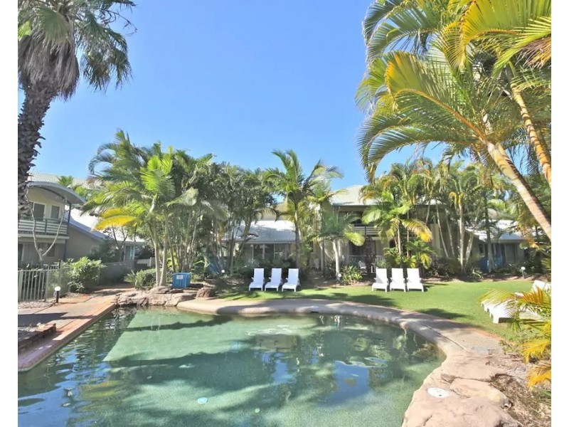 18/10 Alexandra Avenue, Mermaid Beach QLD 4218