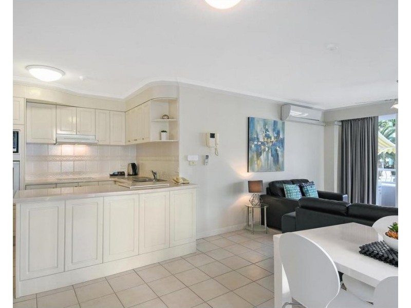 2214/24-26 Queensland Avenue, Broadbeach QLD 4218