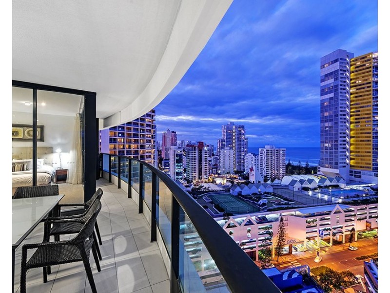21 Elizabeth Avenue, Broadbeach QLD 4218