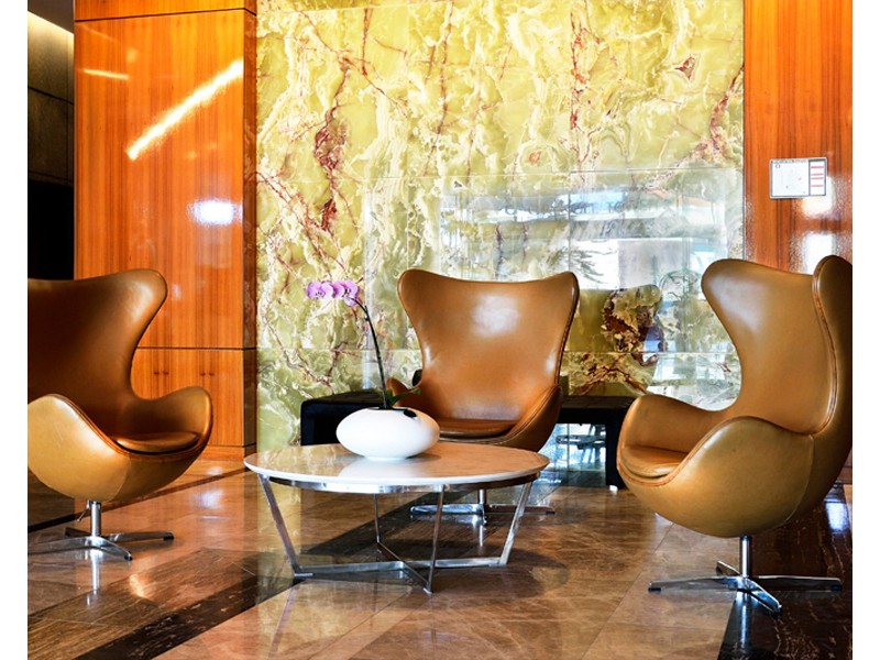 21 Elizabeth Avenue, Broadbeach QLD 4218