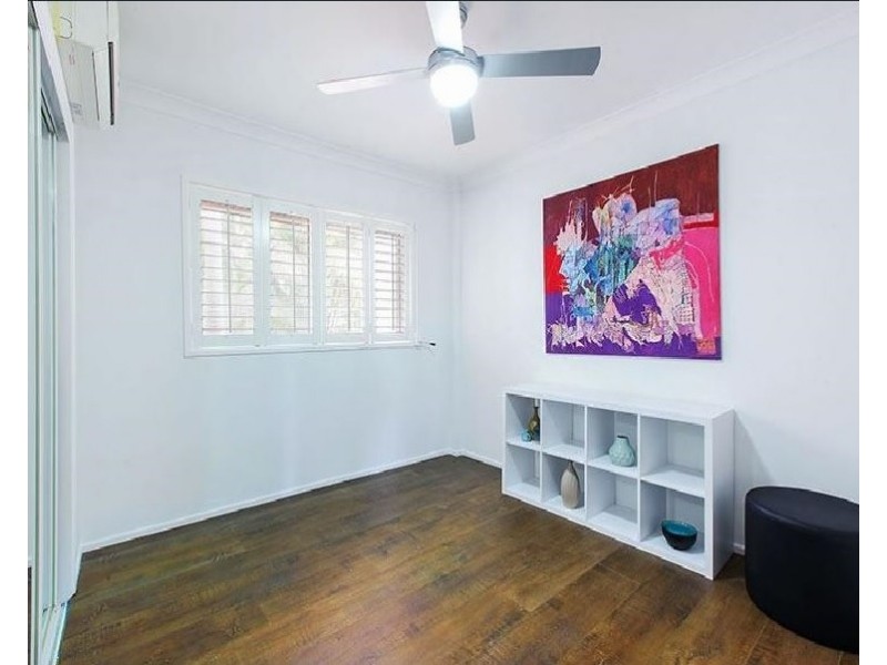 3 Pacific Boulevard, Broadbeach Waters QLD 4218