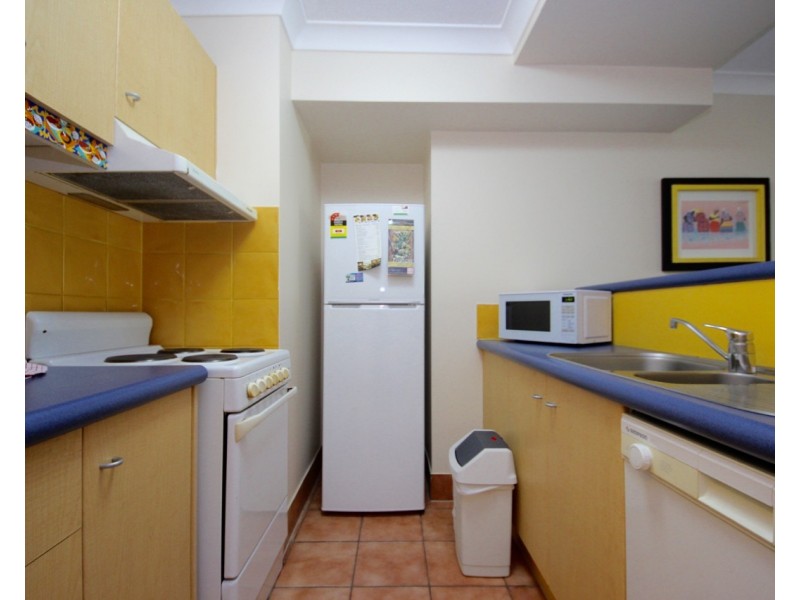 31/112  Surf Parade, Broadbeach QLD 4218