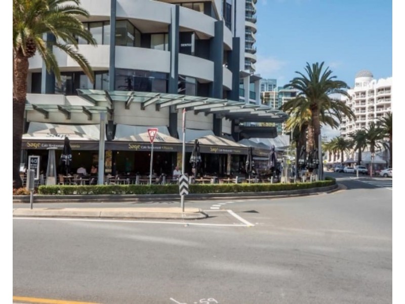 31/112  Surf Parade, Broadbeach QLD 4218
