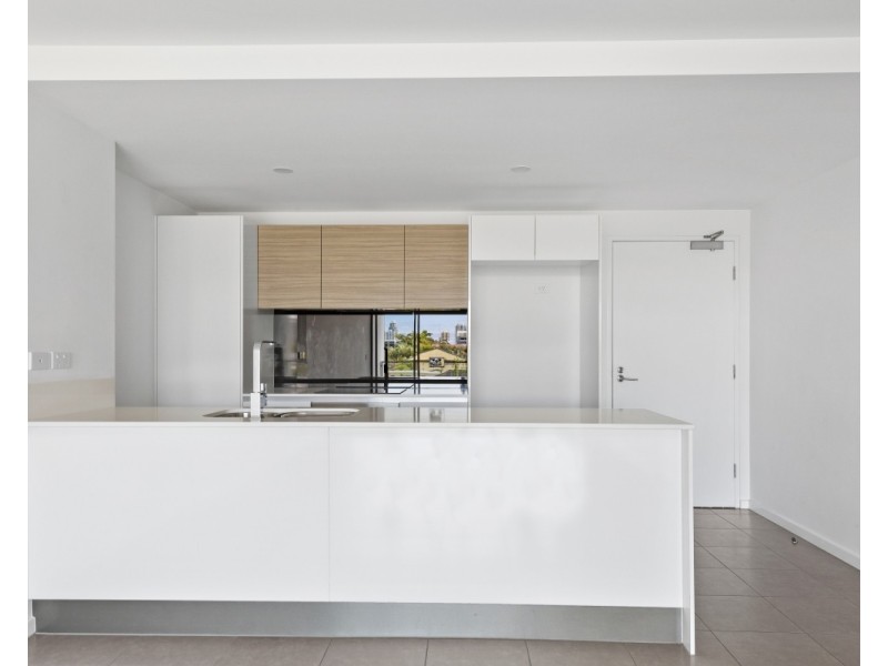 4309/1-7 Waterford Court, Bundall QLD 4217