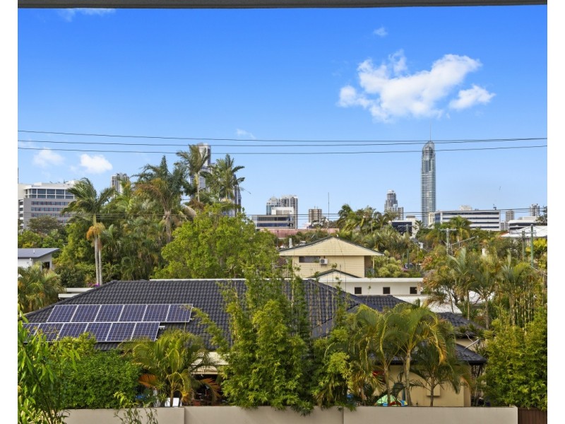 4309/1-7 Waterford Court, Bundall QLD 4217