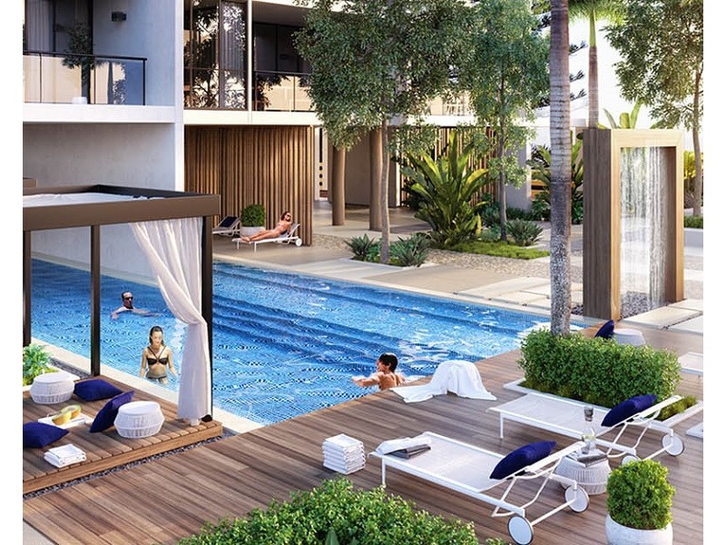 2-4 Jubilee Avenue, Broadbeach QLD 4218