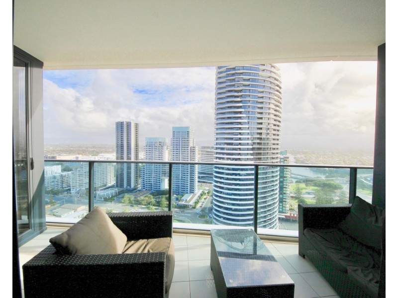 1 Oracle Boulevard, Broadbeach QLD 4218