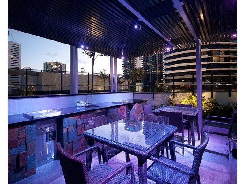 1 Oracle Boulevard, Broadbeach QLD 4218