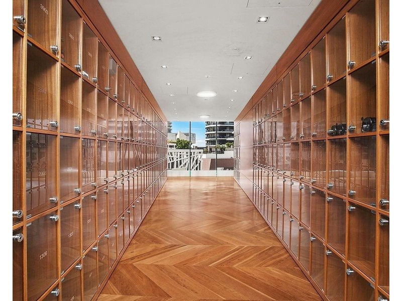 1 Oracle Boulevard, Broadbeach QLD 4218