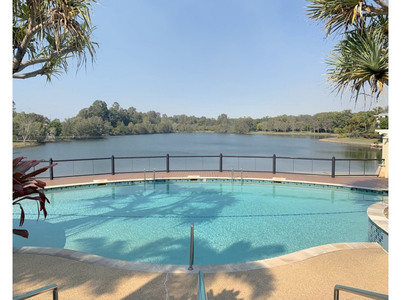 1094/1 The Cove Crescent, Carrara QLD 4211