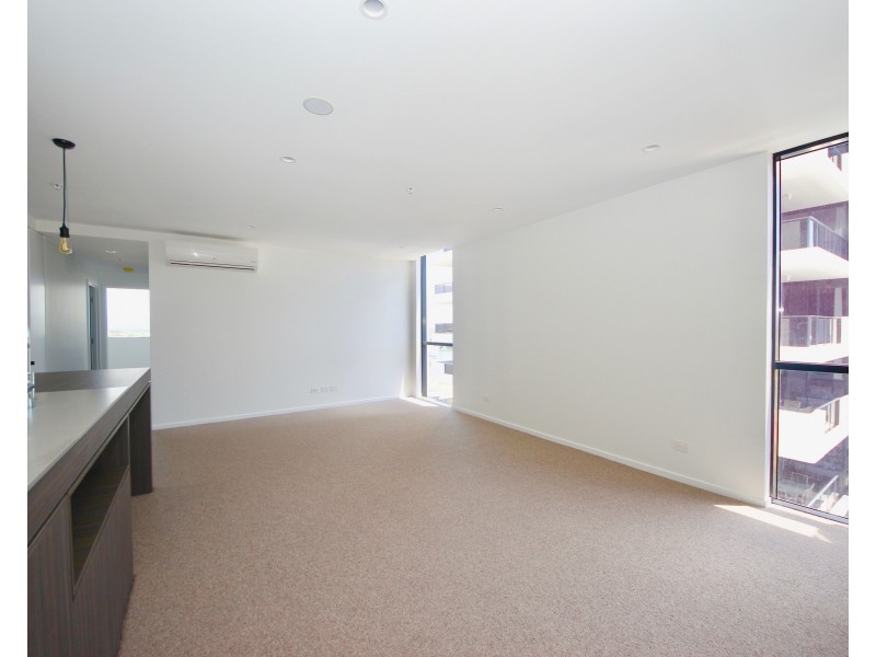 27/2-4 Jubilee Avenue, Broadbeach QLD 4218