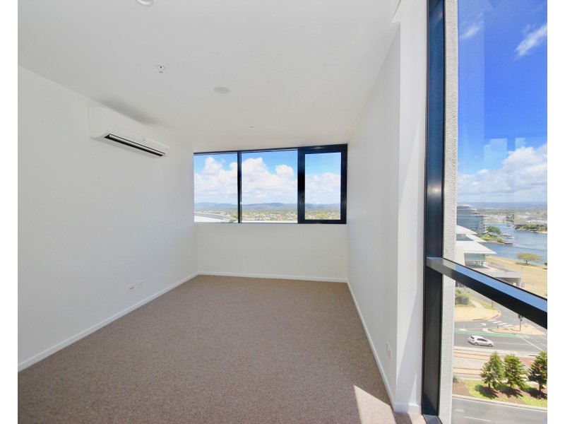 27/2-4 Jubilee Avenue, Broadbeach QLD 4218