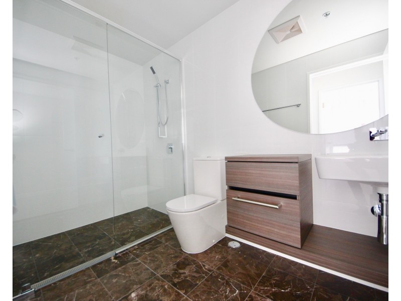 27/2-4 Jubilee Avenue, Broadbeach QLD 4218