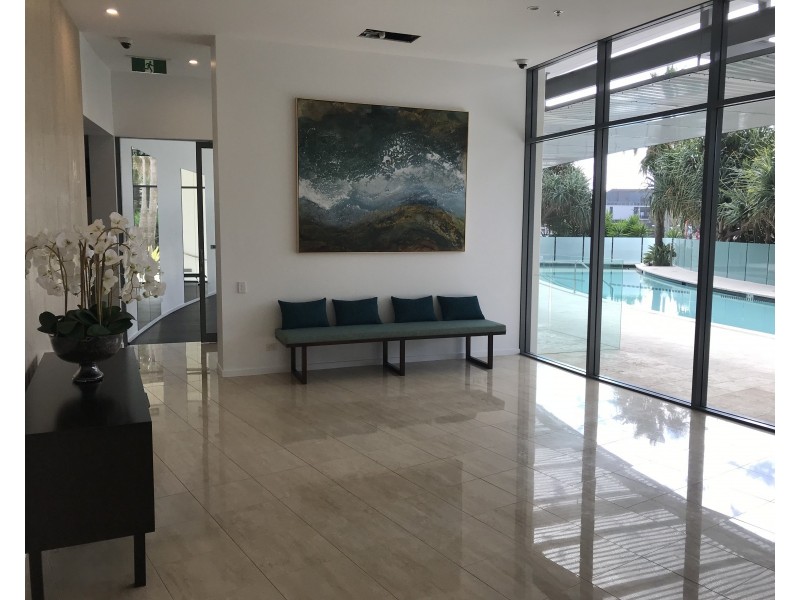 173 Old Burleigh Road, Broadbeach QLD 4218