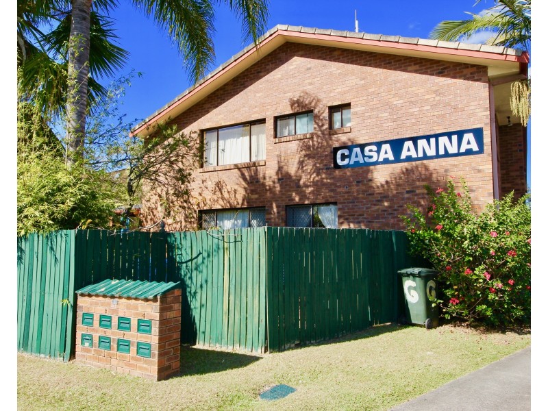 7/8 Oceanic Drive, Mermaid Waters QLD 4218