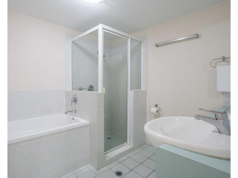 101/30 Surf Parade, Broadbeach QLD 4218