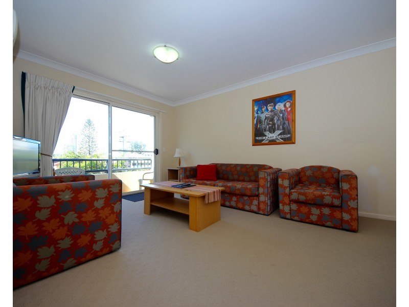 33/3 Sunset Boulevard, Surfers Paradise QLD 4217