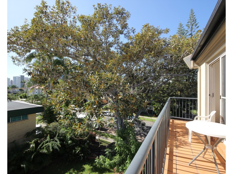 33/3 Sunset Boulevard, Surfers Paradise QLD 4217
