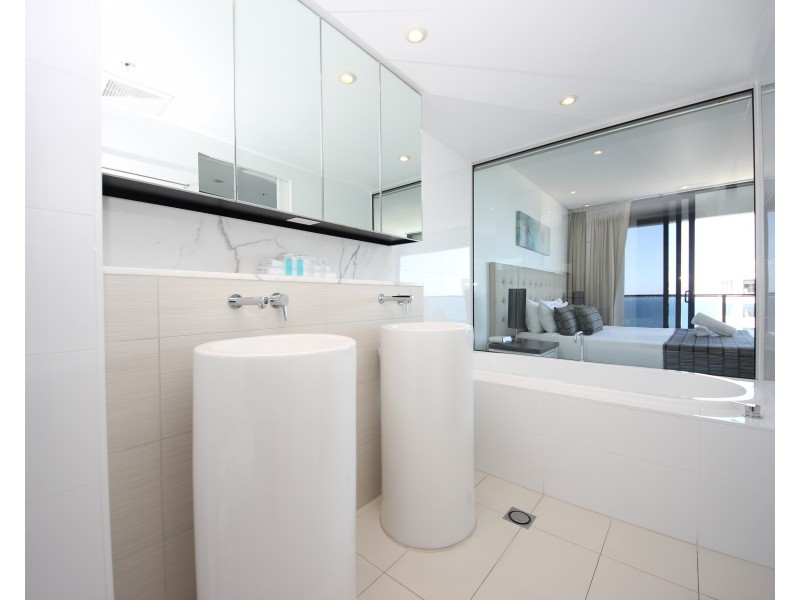 905/1 Oracle Boulevard, Broadbeach QLD 4218