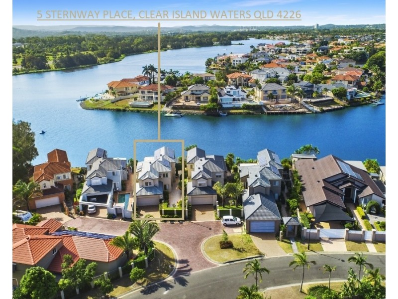 5 Sternway Place, Clear Island Waters QLD 4226