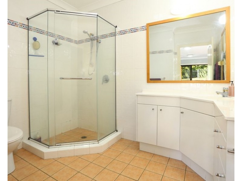 34/85 Palm Meadows Drive, Carrara QLD 4211