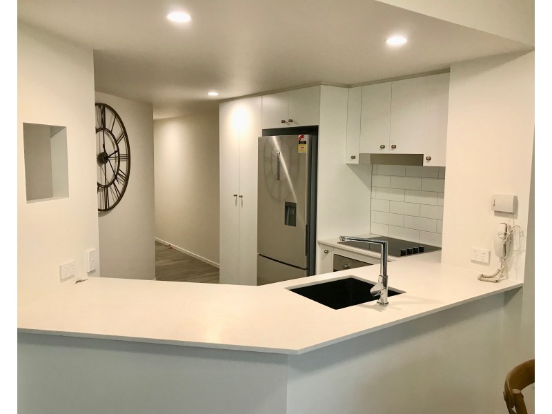 53/10 Alexandra Avenue, Mermaid Beach QLD 4218