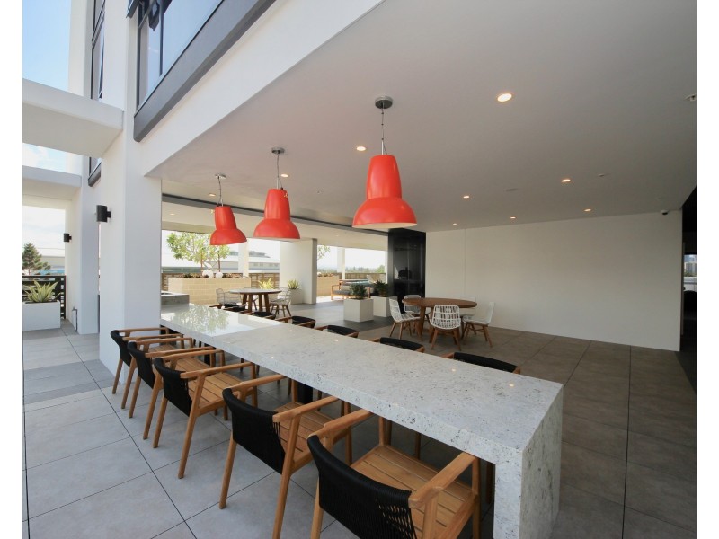 11C/2-4 Jubilee Avenue, Broadbeach QLD 4218