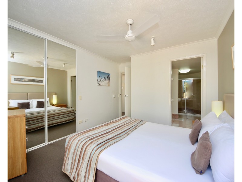 109/10 Alexandra Avenue, Mermaid Beach QLD 4218