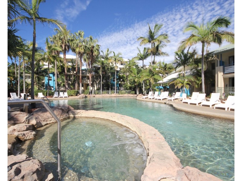 109/10 Alexandra Avenue, Mermaid Beach QLD 4218