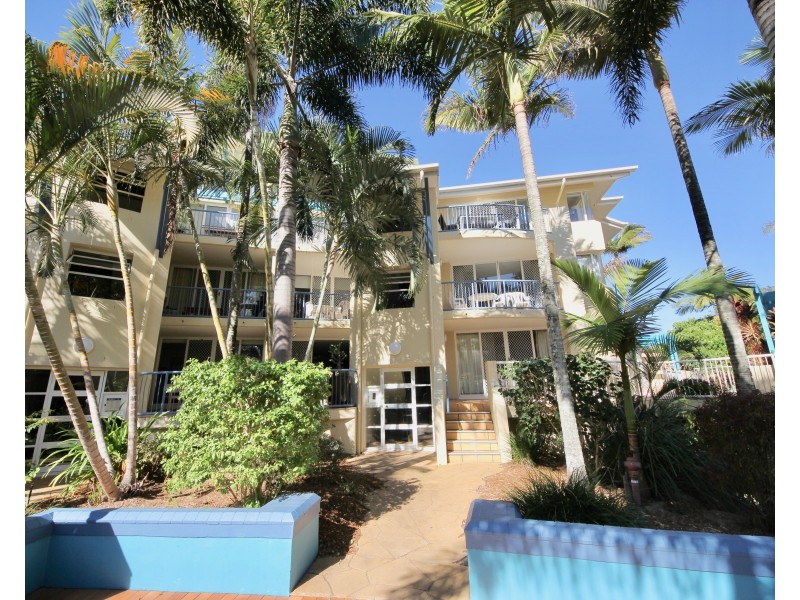 109/10 Alexandra Avenue, Mermaid Beach QLD 4218