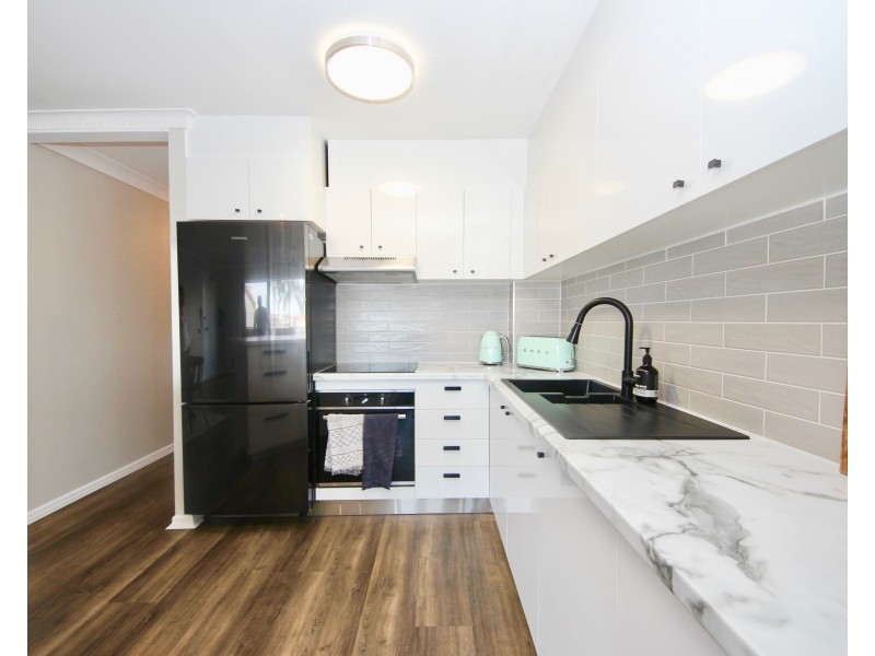 19/112 Stanhill Drive, Surfers Paradise QLD 4217
