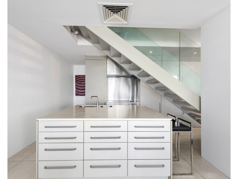 159 Old Burleigh Road, Broadbeach QLD 4218