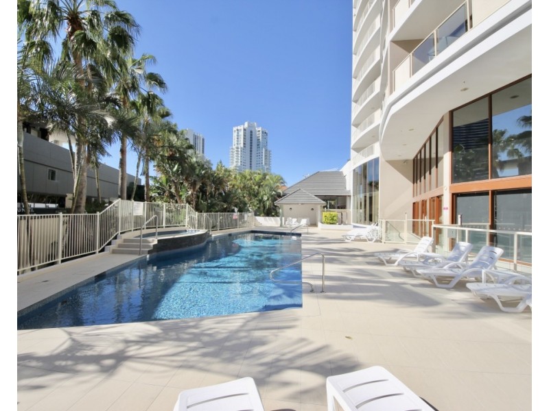 42 Surf Parade, Broadbeach QLD 4218