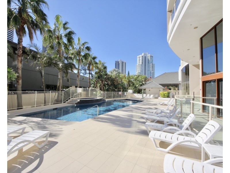 42 Surf Parade, Broadbeach QLD 4218