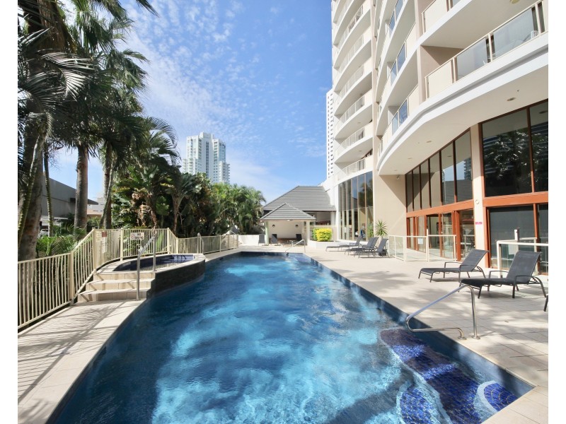 42 Surf Parade, Broadbeach QLD 4218