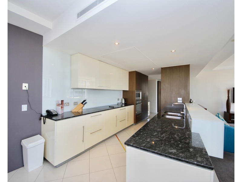 701/19 Albert Avenue, Broadbeach QLD 4218