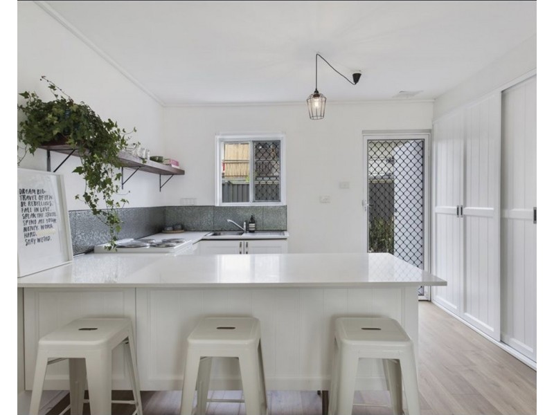 3/181 Old Burleigh Road, Broadbeach QLD 4218