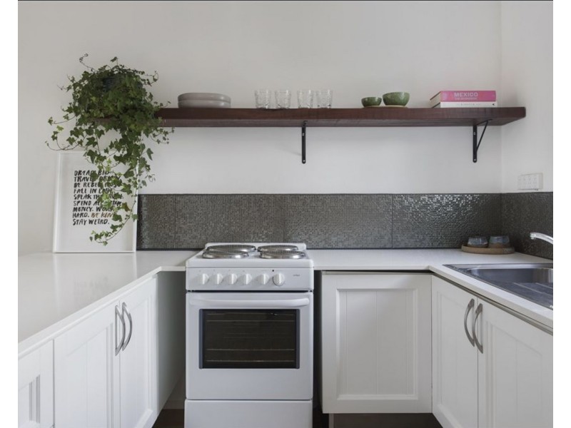 3/181 Old Burleigh Road, Broadbeach QLD 4218