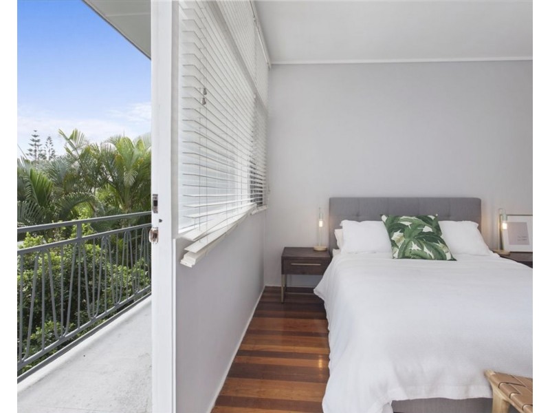 3/181 Old Burleigh Road, Broadbeach QLD 4218