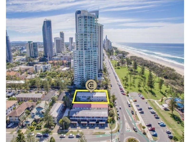 3/181 Old Burleigh Road, Broadbeach QLD 4218