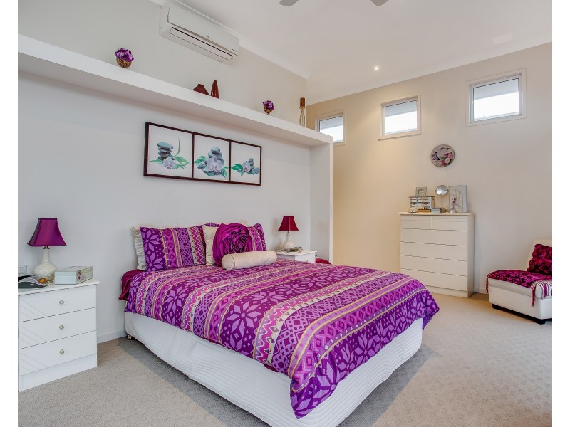 3/1 Cape Martin Lane, Varsity Lakes QLD 4227