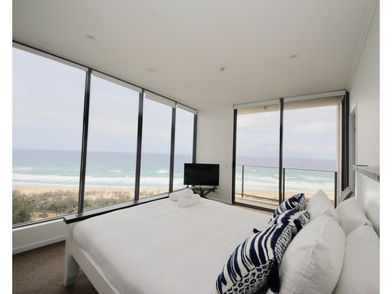 40/173 Old Burleigh Road, Broadbeach QLD 4218